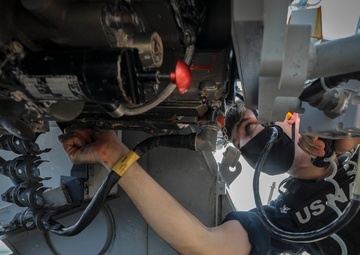 McCain conducts PACFIRE while underway