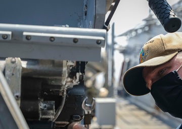 McCain conducts PACFIRE while underway