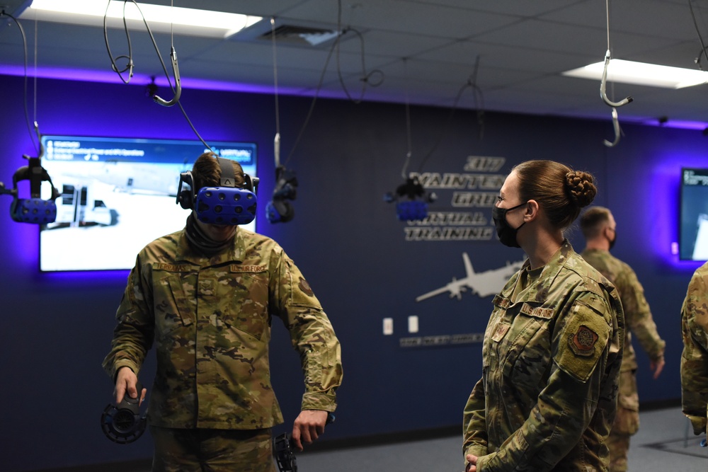 317th Airlift Wing enhances training with VR systems
