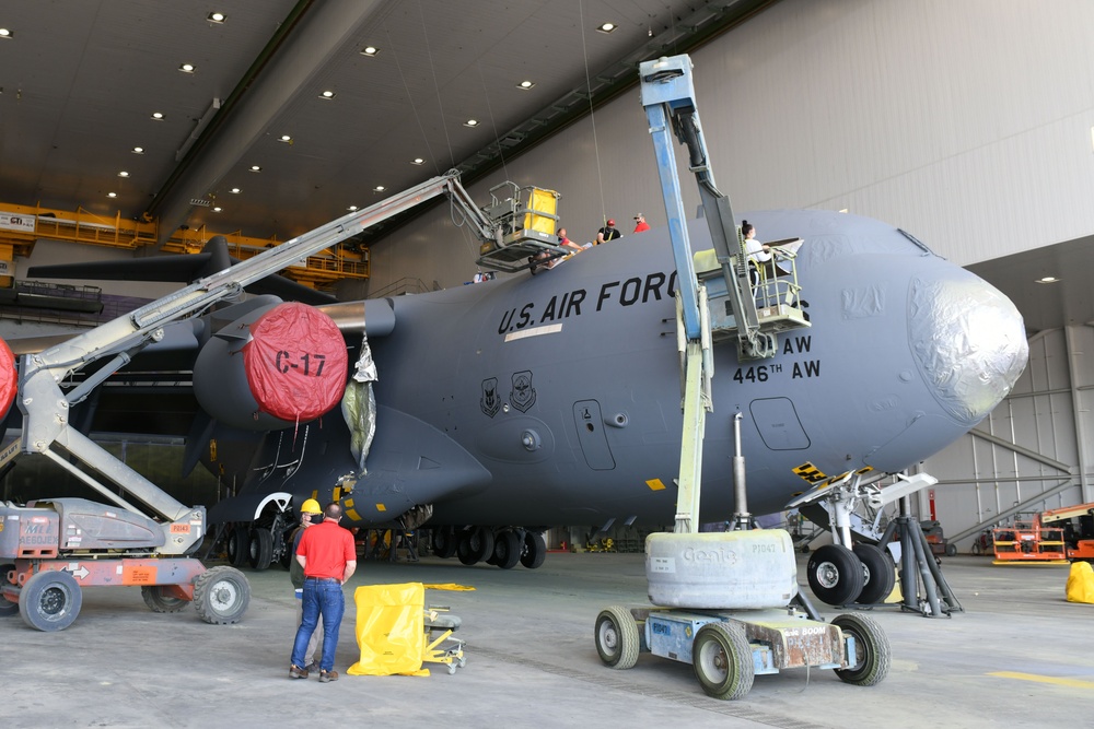 402nd AMXG keeps our warfighters flying