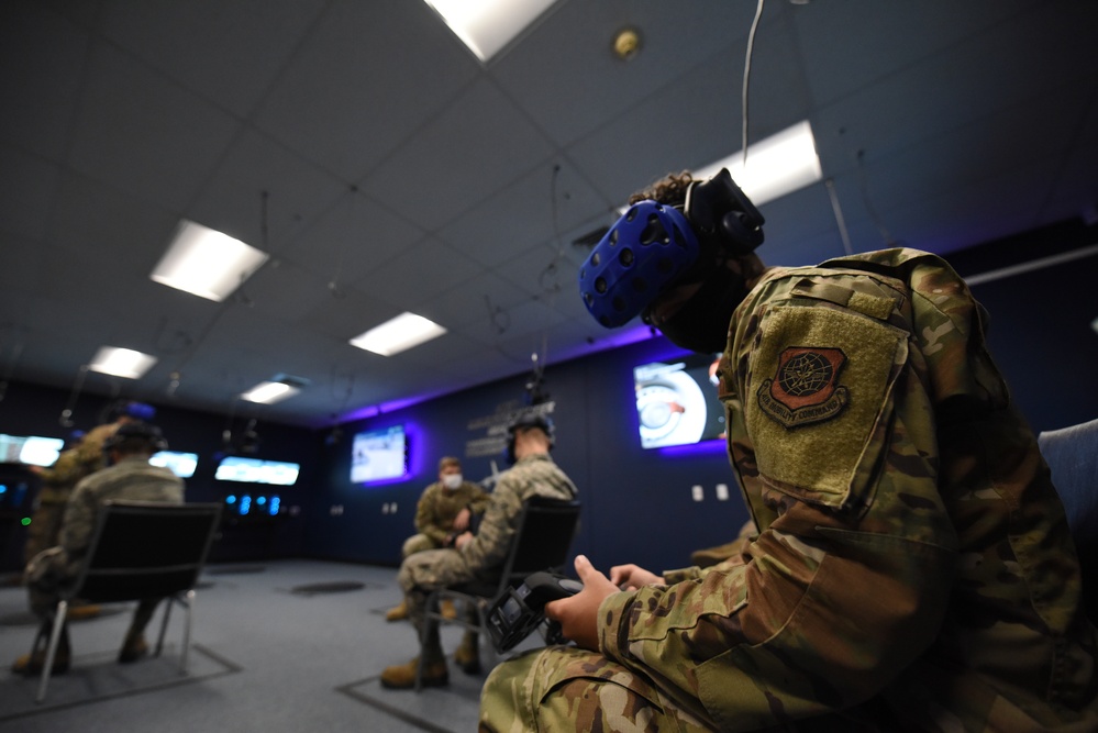 317th Airlift Wing enhances training with VR systems