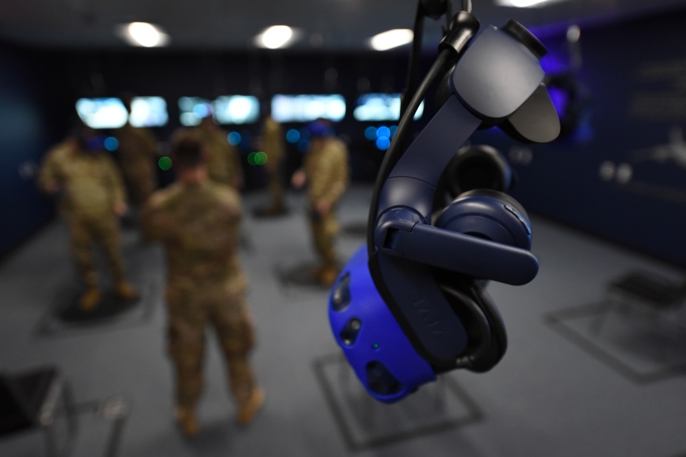 317th Airlift Wing enhances training with VR systems