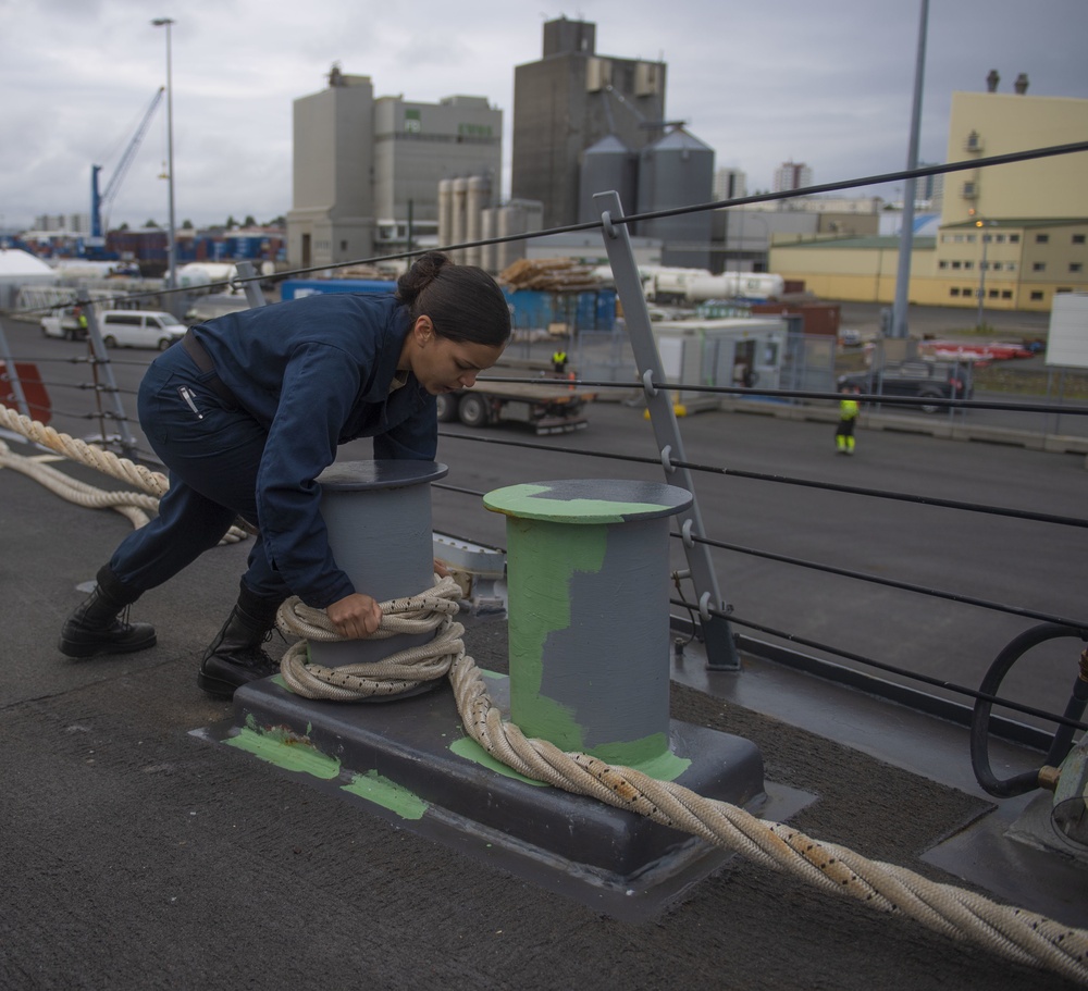 USS Roosevelt (DDG 80)