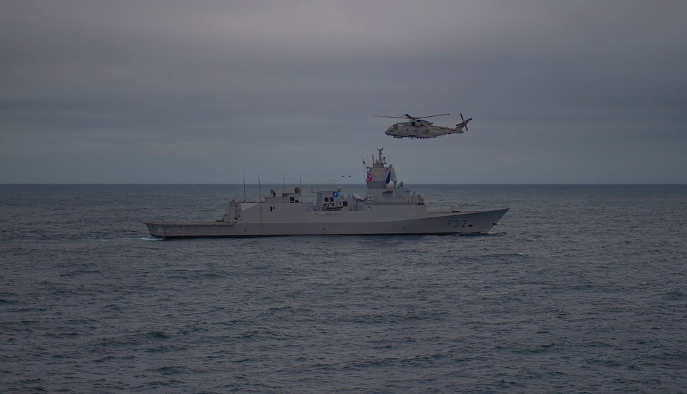 USS Roosevelt (DDG 80)