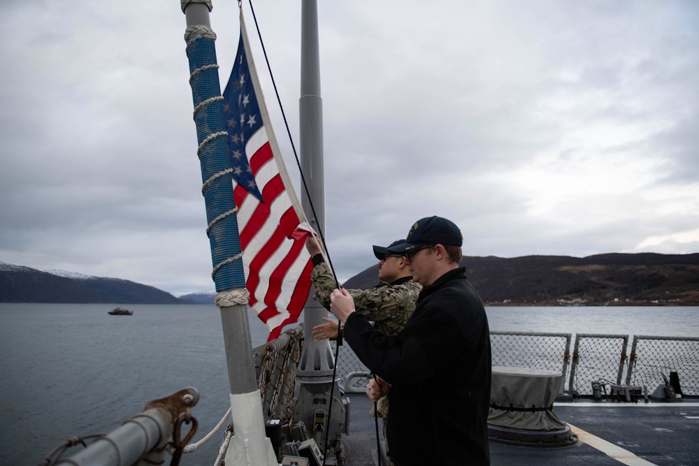 USS Ross (DDG 71) patrol 10