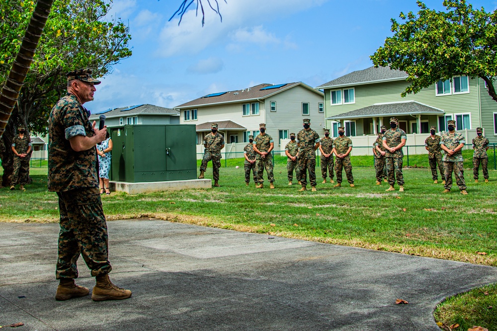 DVIDS - Images - 3rd Marine Regiment: Cutting the cake [Image 10 of 10]