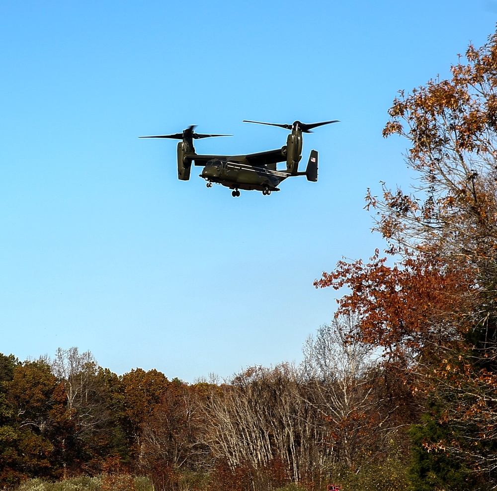HMX-1 Visits Fort A.P. Hill