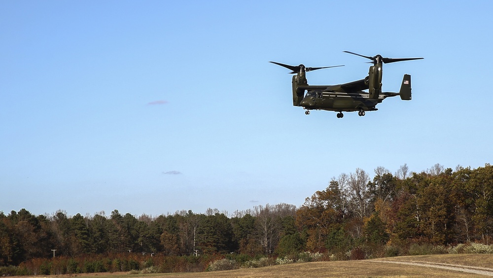 HMX-1 Visits Fort A.P. Hill