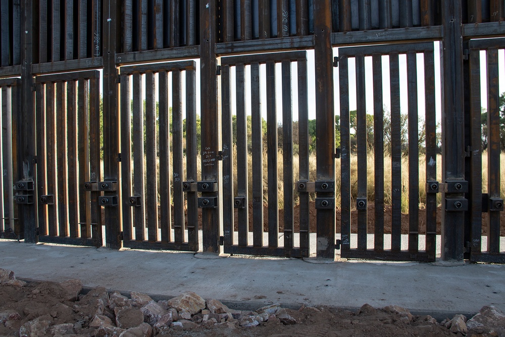 Border Barrier Construction: Tucson