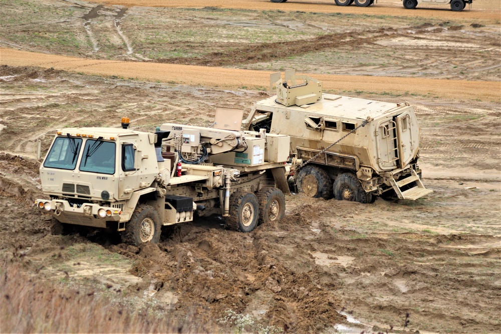 Fort McCoy RTS-Maintenance holds first vehicle recovery operations course for fiscal year 2021