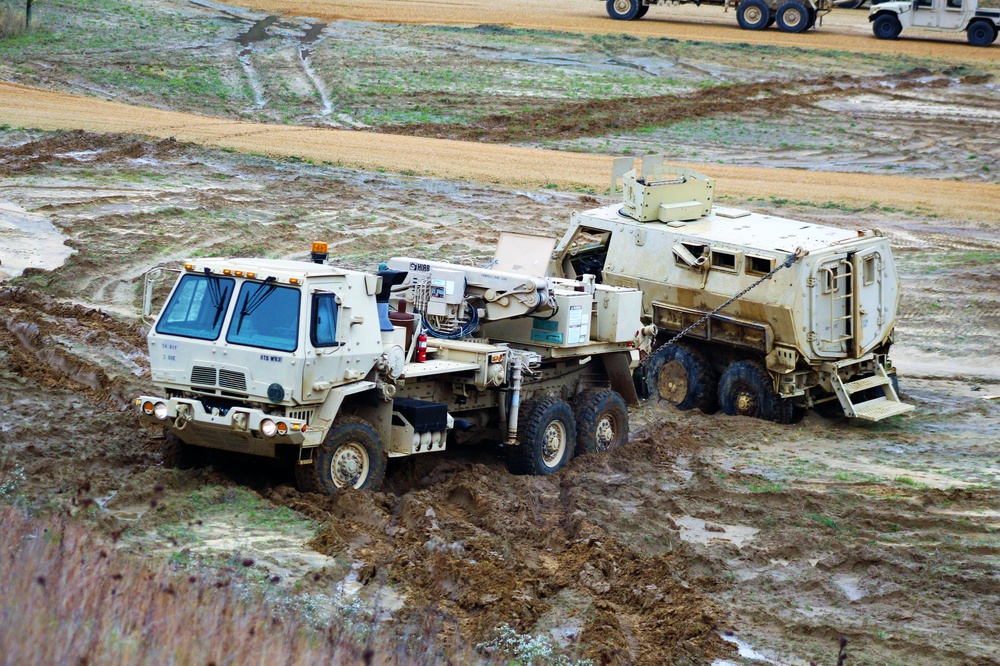 Fort McCoy RTS-Maintenance holds first vehicle recovery operations course for fiscal year 2021