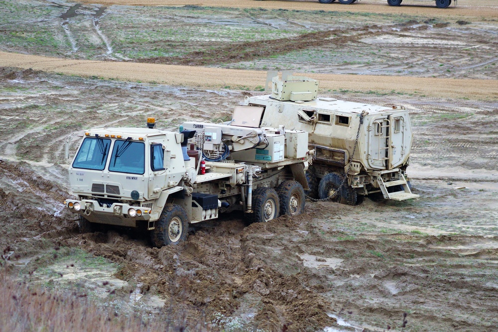 Fort McCoy RTS-Maintenance holds first vehicle recovery operations course for fiscal year 2021