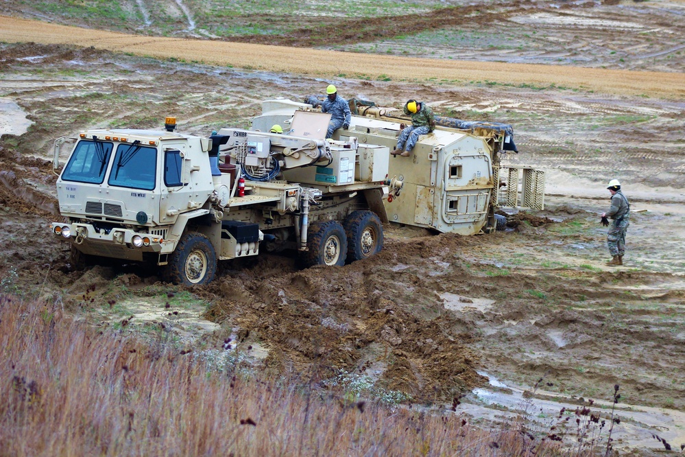 Fort McCoy RTS-Maintenance holds first vehicle recovery operations course for fiscal year 2021