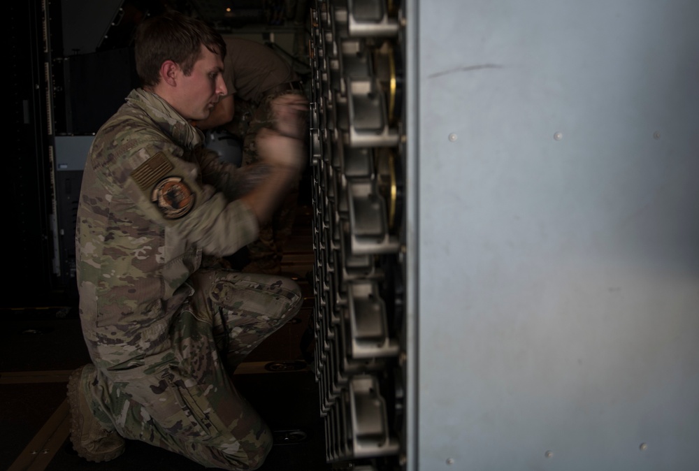 Gunship crew maintains mission readiness