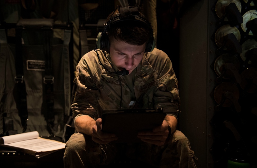 Gunship crew maintains mission readiness