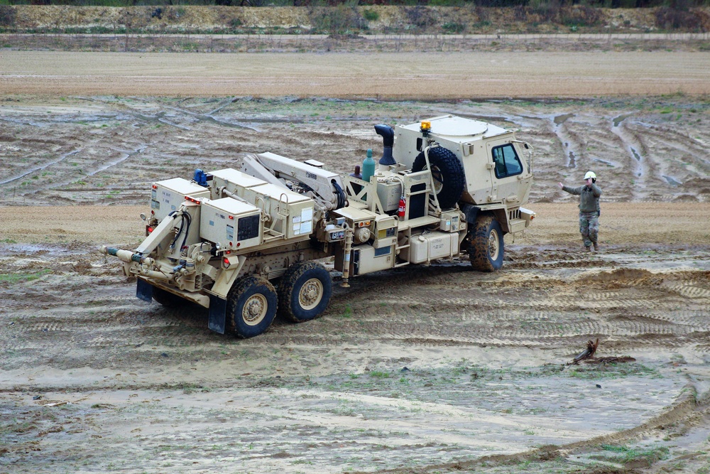 Fort McCoy RTS-Maintenance holds first vehicle recovery operations course for fiscal year 2021