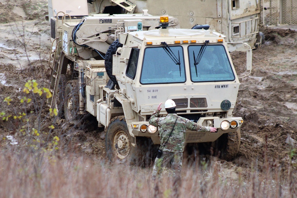 Fort McCoy RTS-Maintenance holds first vehicle recovery operations course for fiscal year 2021