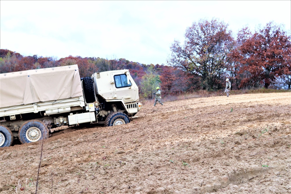 Fort McCoy RTS-Maintenance holds first vehicle recovery operations course for fiscal year 2021
