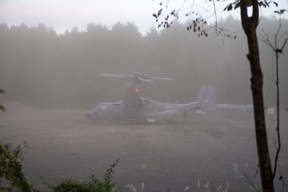 U.S., Japan Sharpen Skills During Keen Sword 21