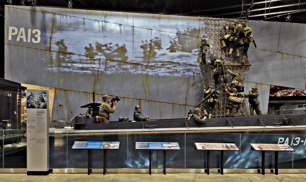 NY Army National Guard Soldiers model for exhibit