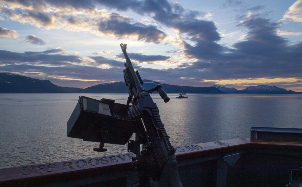 USS Roosevelt (DDG 80)