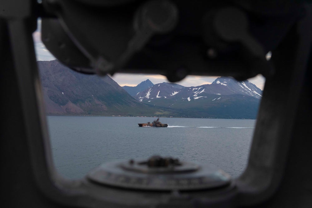 USS Roosevelt (DDG 80)