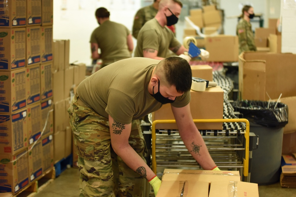 Michigan’s Task Force Spartan work with Gleaners of Pontiac Food Bank