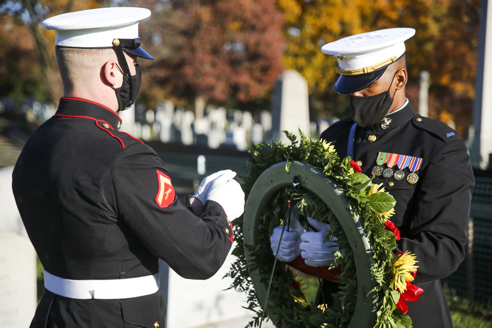 Barracks Marines conduct Wreath Laying Ceremony