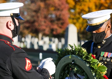 Barracks Marines conduct Wreath Laying Ceremony
