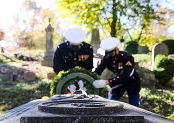 Barracks Marines conduct Wreath Laying Ceremony