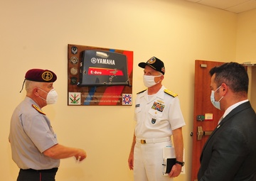 Ecuador’s Chief of Defense Visits U.S. Southern Command