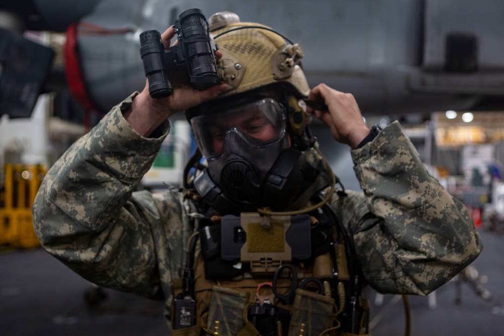 15th MEU ADR Marines suit up for raid training operations