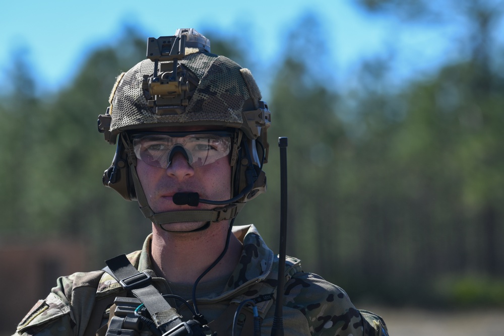 Hurlburt Field’s EOD and DAGRE conduct full training exercise