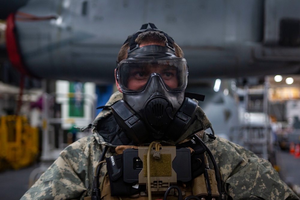 15th MEU ADR Marines suit up for raid training operations