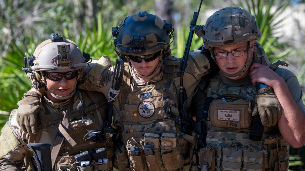 Hurlburt Field’s EOD and DAGRE conduct full training exercise