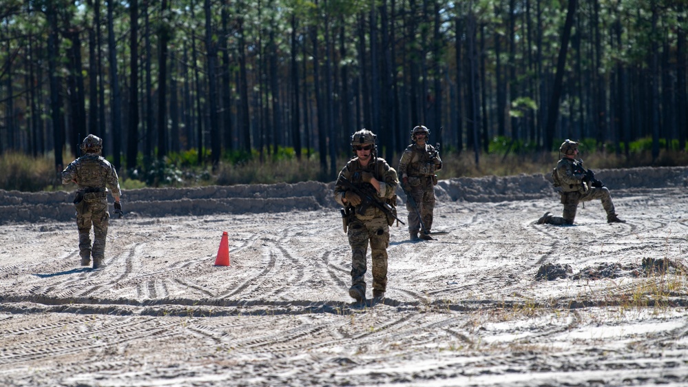 Hurlburt Field’s EOD and DAGRE conduct full training exercise