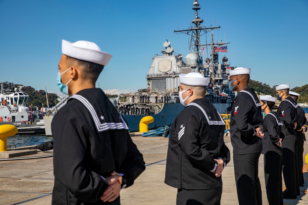 USS Antietam (CG 54) Returns to Yokosuka Following Nine-Month Deployment