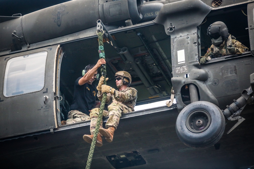 25th Infantry Division Lightning Academy FRIES/SPIES Master Course