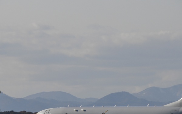 VP-8 Conducts Training Flight