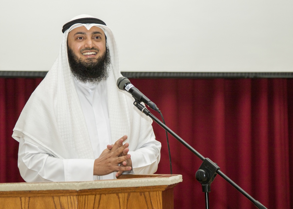 Kuwait Morale Guidance Center visits Camp Arifjan