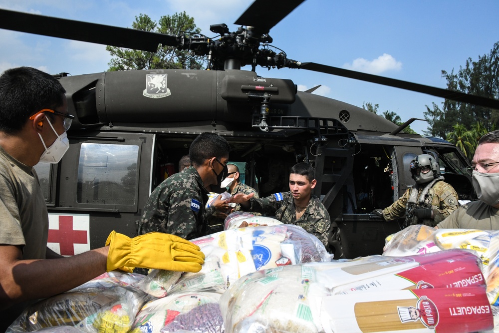 JTF-Bravo and Honduran Army participate in loading life-saving supplies