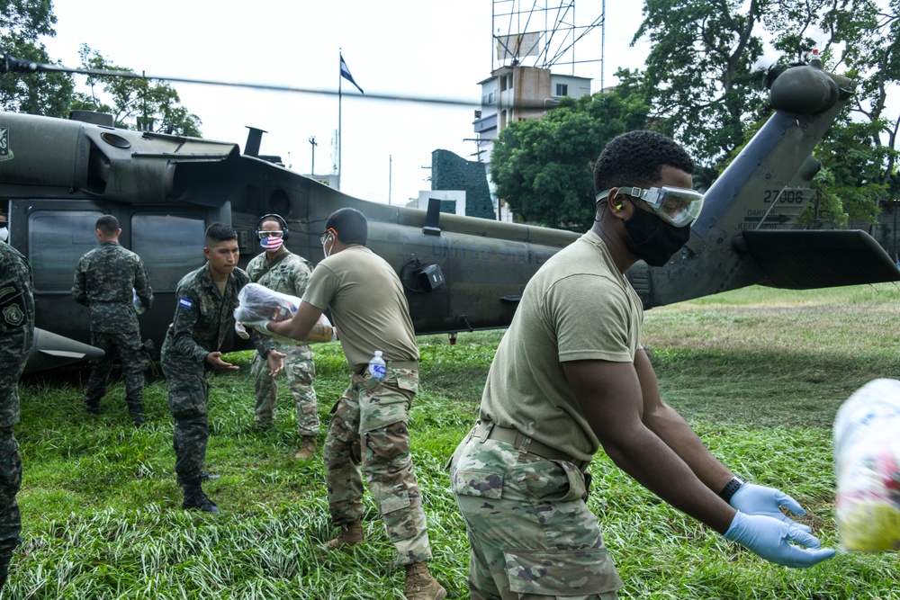JTF-Bravo and Honduran Army participate in loading life-saving supplies