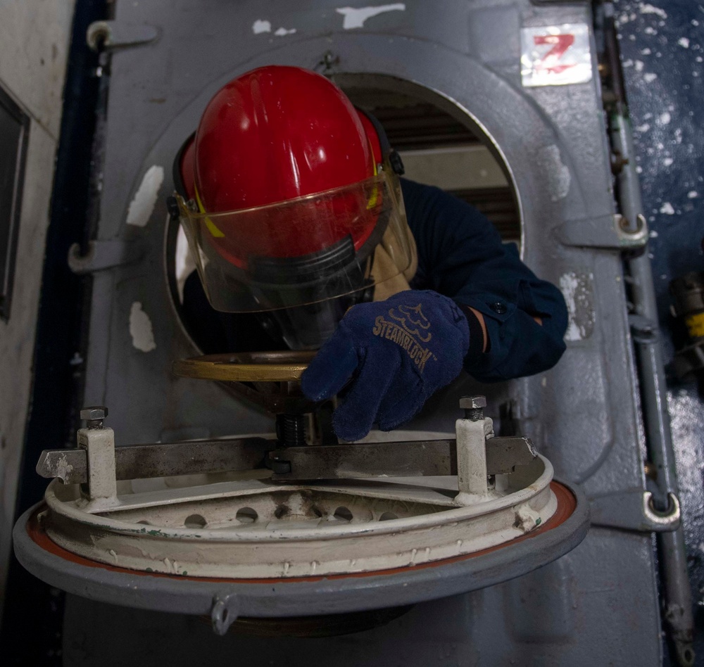 USS Roosevelt (DDG 80)