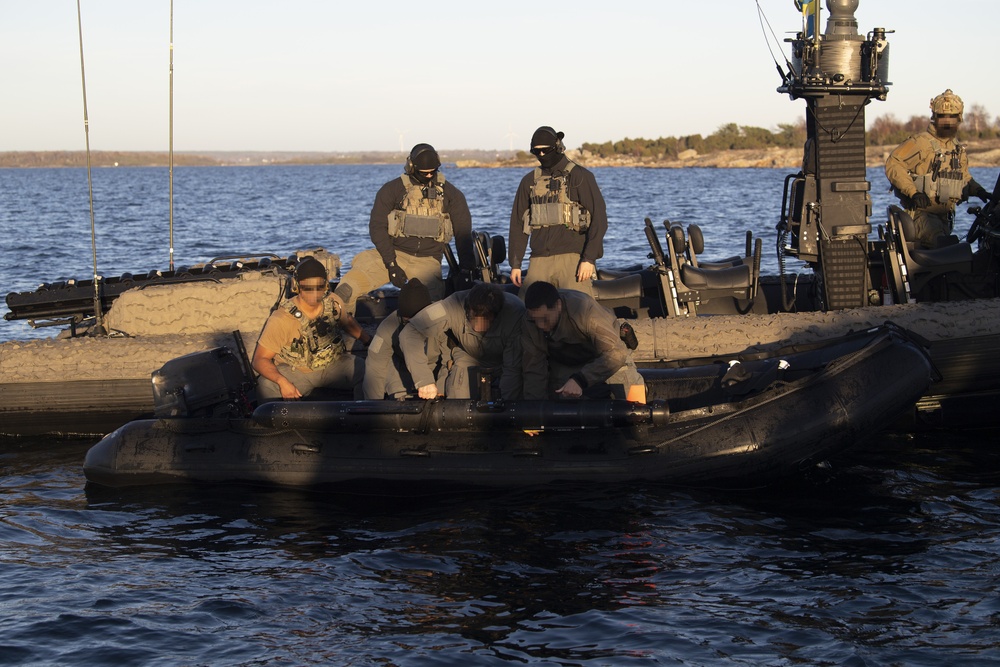 Sweden and U.S. Strengthen Maritime Capabilities During Swedish-led Bilateral Exercise