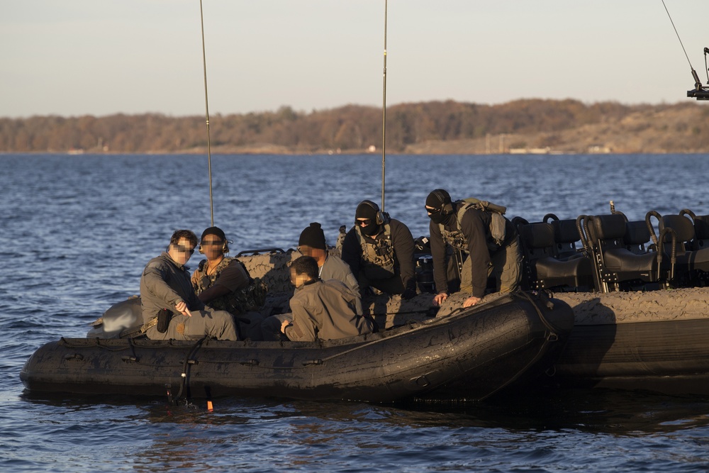 Sweden and U.S. Strengthen Maritime Capabilities During Swedish-led Bilateral Exercise