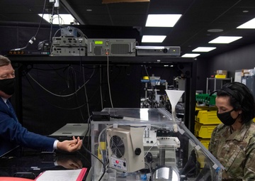 Brig. Gen. Ryder's Tri-Services Research Lab Tour