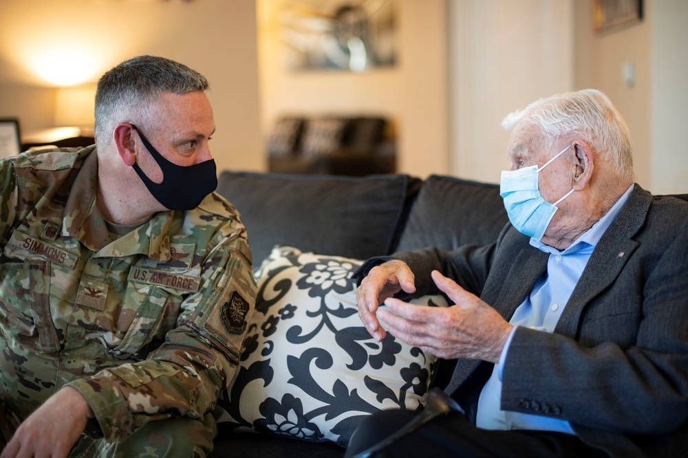 Aviation legends, fighter pilots meet at Travis AFB for look back, look forward