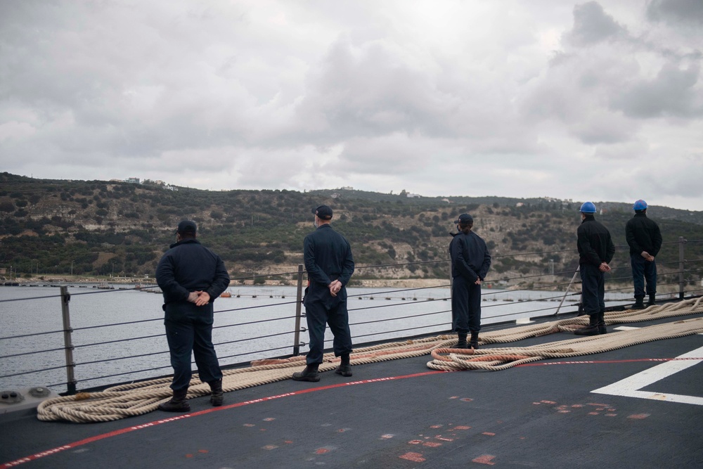 201108-N-RG171-00240