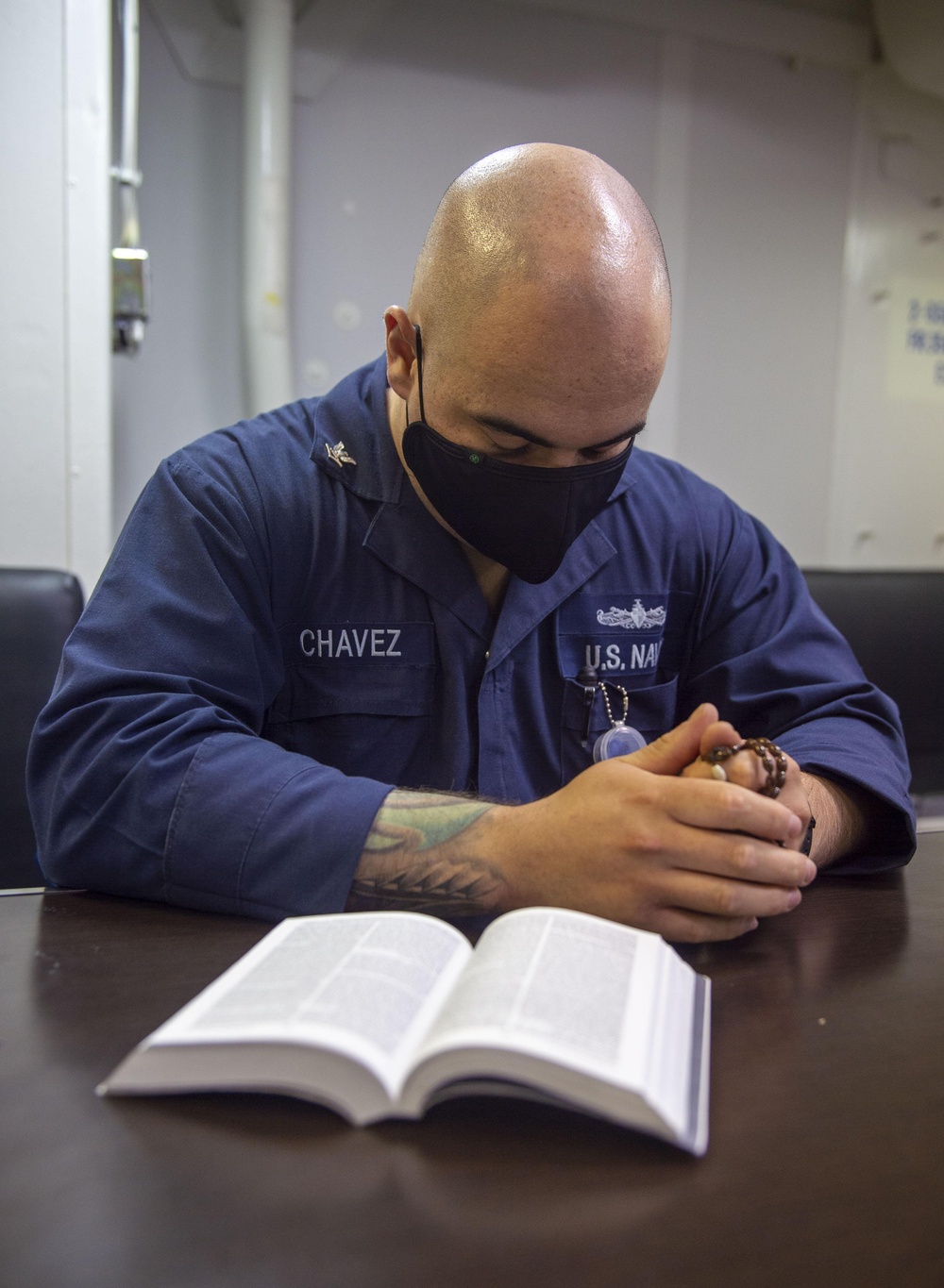 Fulfilling the Need: USS John Paul Jones Sailors Conduct Lay Leader Training