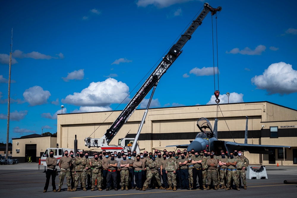 4th FW, 916th ARW crash recovery teams partner in aircraft safety